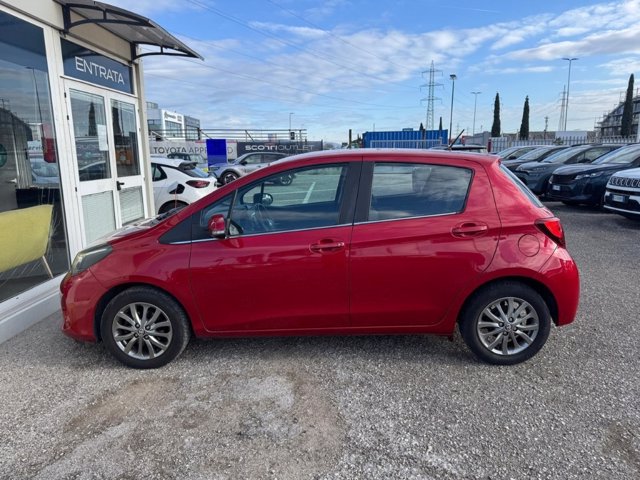 TOYOTA Yaris 5p 1.0 lounge my16