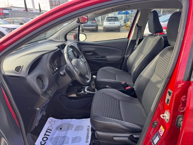 TOYOTA Yaris 5p 1.0 lounge my16