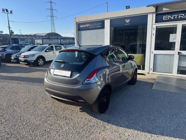 LANCIA Ypsilon 1.2 8v elefantino 69cv my14