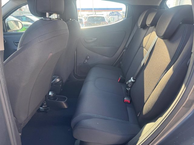 LANCIA Ypsilon 1.2 8v elefantino 69cv my14