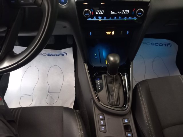 TOYOTA Yaris Cross 1.5 Hybrid 5p. E-CVT Adventure