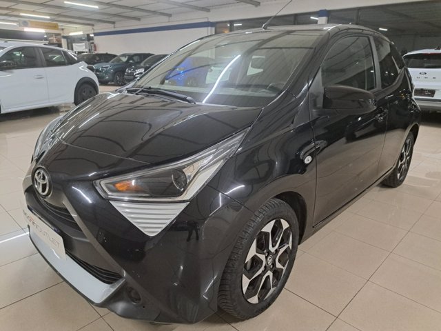 TOYOTA Aygo Connect 1.0 VVT-i 72 CV 5 porte x-play