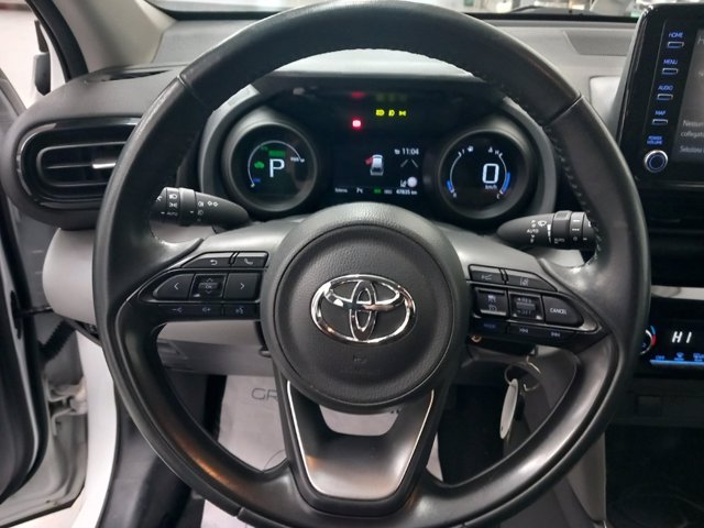 TOYOTA Yaris cross 1.5h active fwd 116cv e-cvt