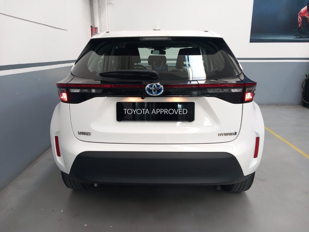 TOYOTA Yaris cross 1.5h active fwd 116cv e-cvt