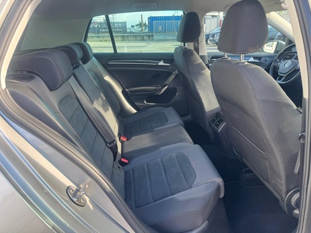 VOLKSWAGEN Golf 5p 1.5 tgi executive 130cv dsg