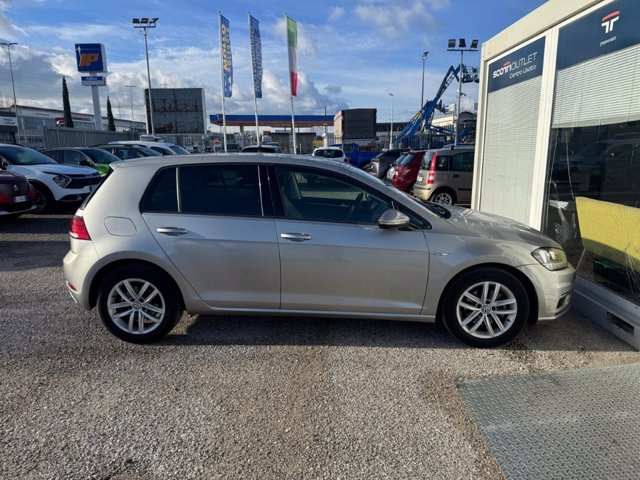 VOLKSWAGEN Golf 5p 1.5 tgi executive 130cv dsg