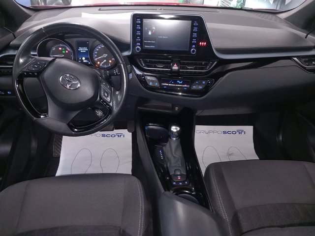 TOYOTA C-hr 1.8h trend e-cvt