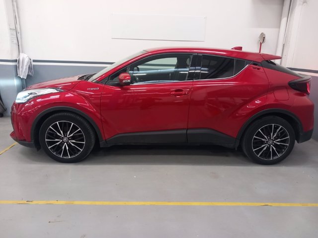 TOYOTA C-hr 1.8h trend e-cvt
