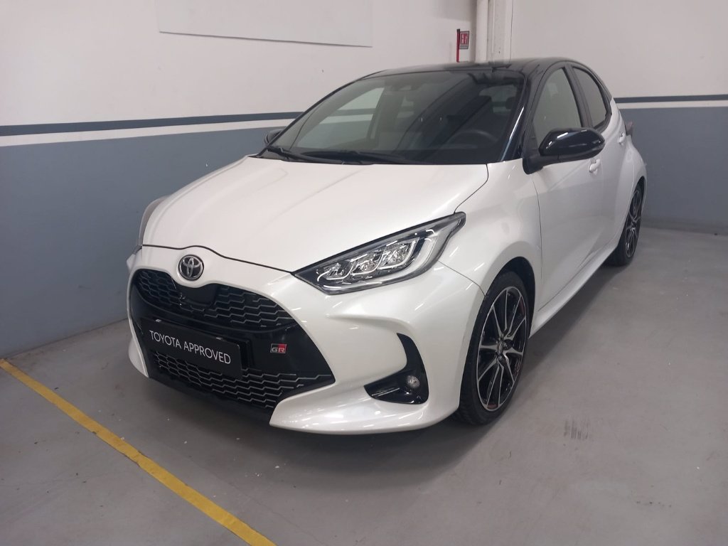 TOYOTA Yaris 1.5 Hybrid 5 porte GR Sport
