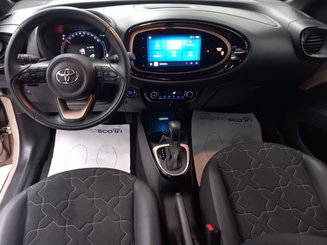 TOYOTA Aygo x 1.0 lounge 72cv s-cvt
