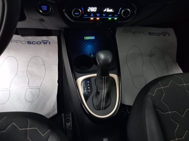 TOYOTA Aygo x 1.0 lounge 72cv s-cvt