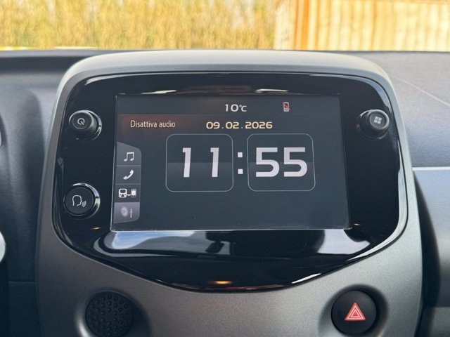 TOYOTA Aygo Connect 1.0 VVT-i 72 CV 5 porte x-play