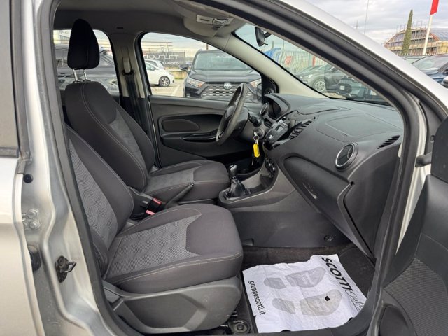 FORD Ka + 1.2 70cv