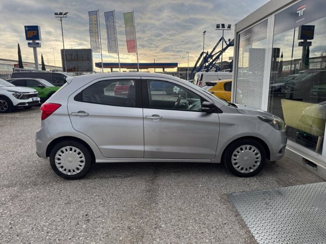 FORD Ka + 1.2 70cv