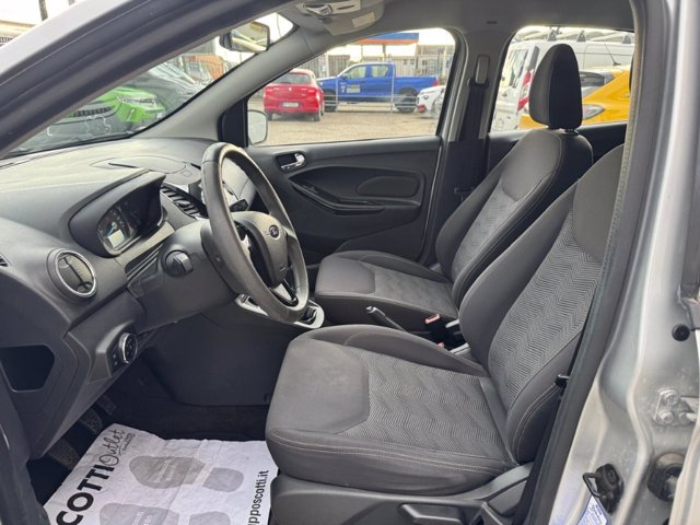 FORD Ka + 1.2 70cv