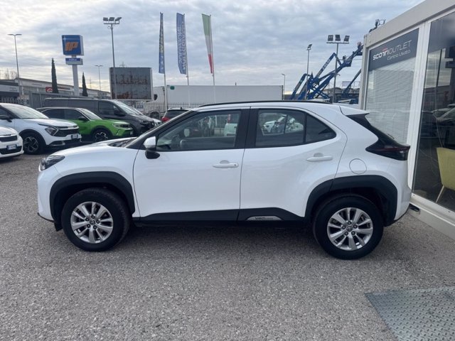 TOYOTA Yaris Cross 1.5 Hybrid 5p. E-CVT Active