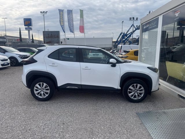 TOYOTA Yaris Cross 1.5 Hybrid 5p. E-CVT Active