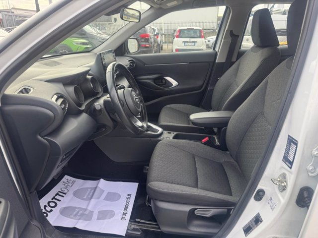 TOYOTA Yaris Cross 1.5 Hybrid 5p. E-CVT Active