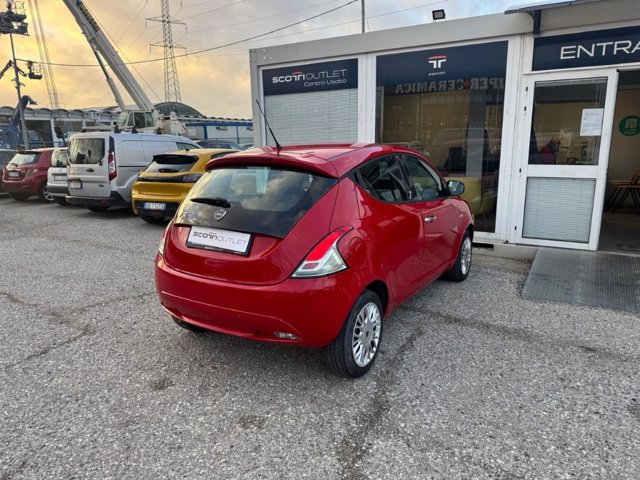 LANCIA Ypsilon 1.2 silver 69cv