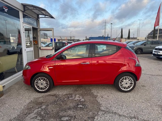 LANCIA Ypsilon 1.2 silver 69cv