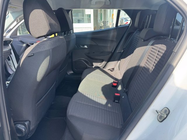 PEUGEOT 2008 BlueHDi 110 S&S Active Pack