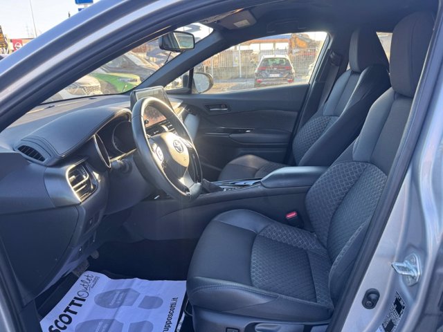 TOYOTA C-hr 1.8h trend e-cvt