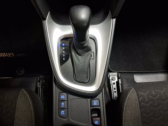 TOYOTA Yaris Cross 1.5 Hybrid 5p. E-CVT Active