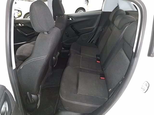 PEUGEOT 208 5p 1.2 puretech active 82cv