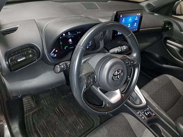 TOYOTA Yaris Cross 1.5 Hybrid 5p. E-CVT AWD-i Trend