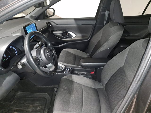 TOYOTA Yaris Cross 1.5 Hybrid 5p. E-CVT AWD-i Trend