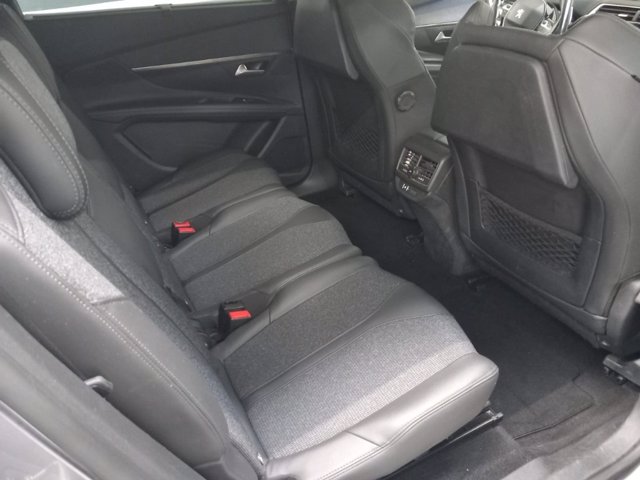 PEUGEOT 5008 1.2 PureTech Turbo 130cv Allure EAT