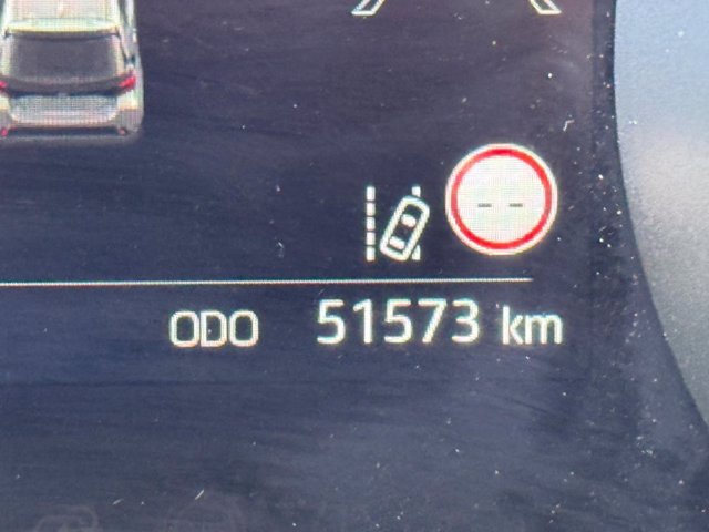 TOYOTA Yaris 1.0 trend