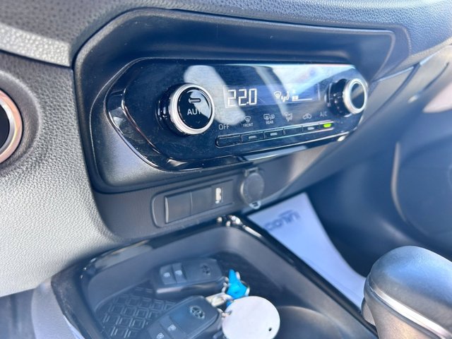 TOYOTA Aygo x 1.0 lounge 72cv s-cvt