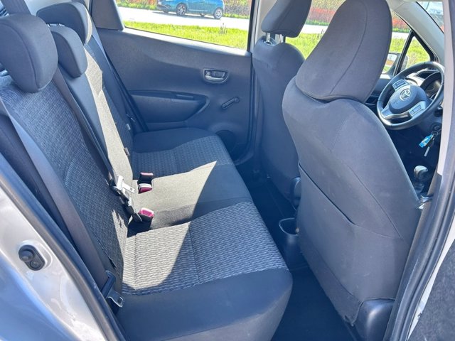 TOYOTA Yaris 5p 1.0 lounge c/cl