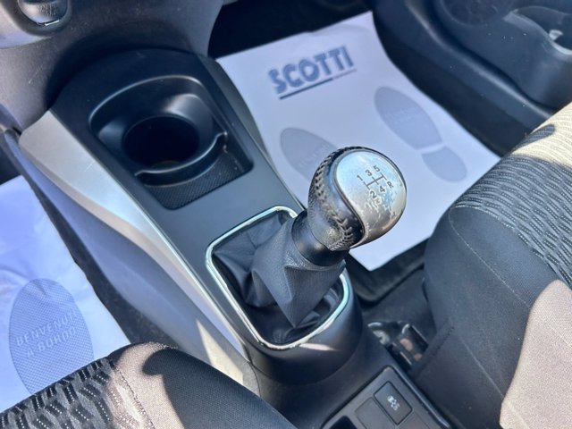 TOYOTA Yaris 5p 1.0 lounge c/cl