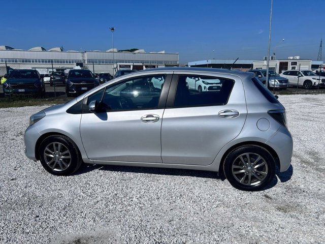 TOYOTA Yaris 5p 1.0 lounge c/cl