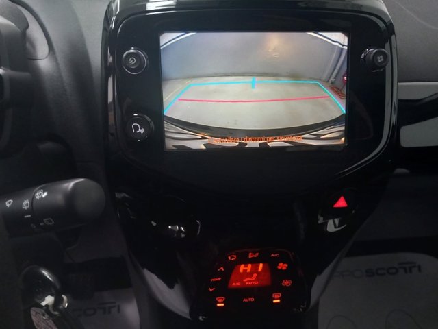 TOYOTA Aygo 5p 1.0 x-cite 72cv