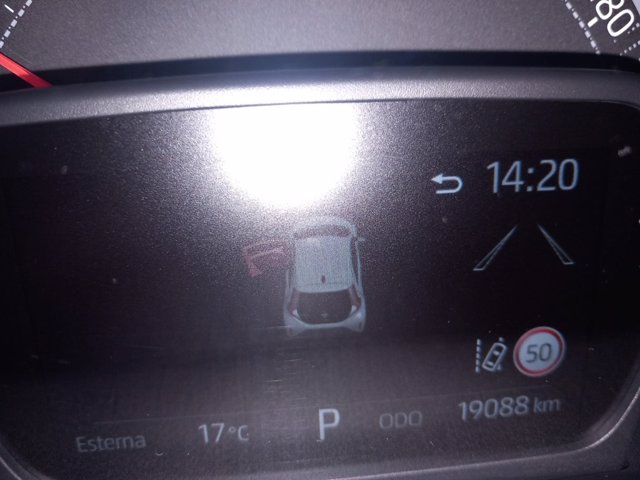 TOYOTA Aygo x 1.0 active 72cv s-cvt