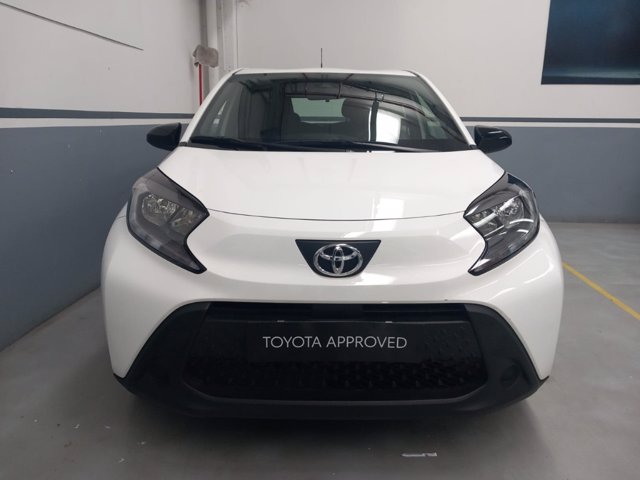 TOYOTA Aygo x 1.0 active 72cv s-cvt