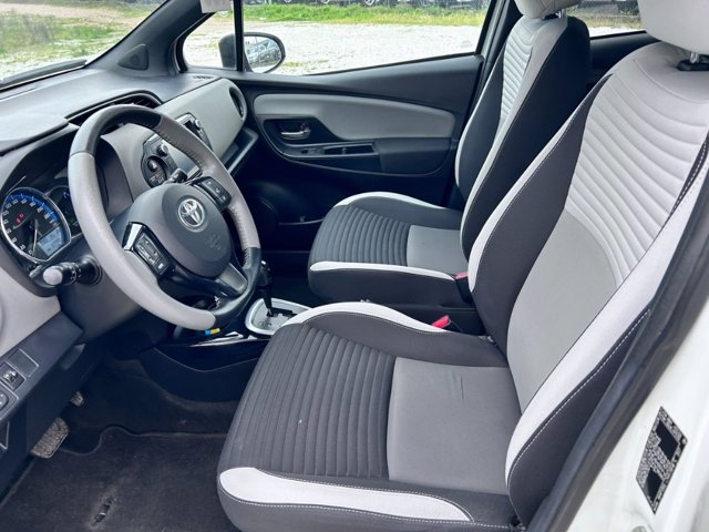 TOYOTA Yaris 5p 1.5h style my16