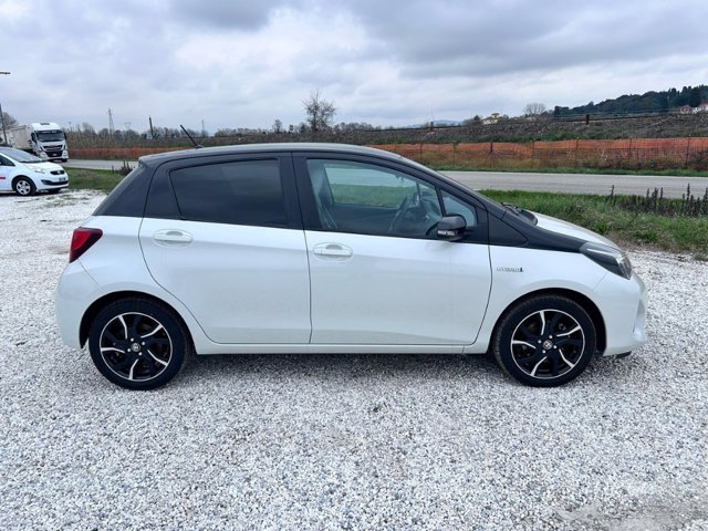 TOYOTA Yaris 5p 1.5h style my16