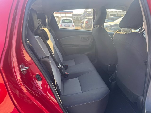 TOYOTA Yaris 1.0 72 CV 5 porte Active