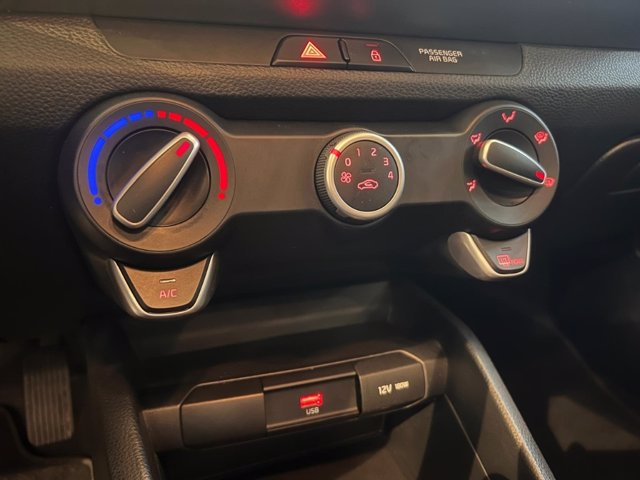 KIA Stonic 1.2 dpi urban gpl 82cv