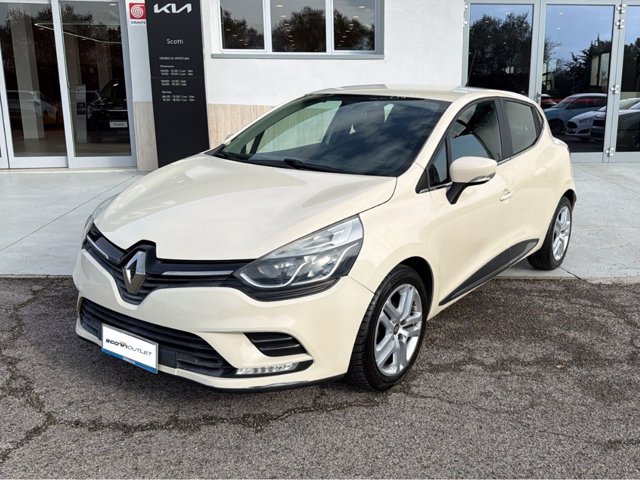 RENAULT Clio 1.2 75CV 5 porte Zen