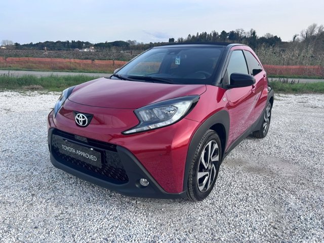 TOYOTA Aygo x 1.0 lounge air 72cv s-cvt