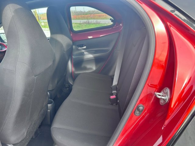 TOYOTA Aygo x 1.0 lounge air 72cv s-cvt