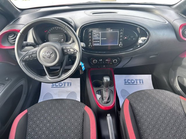 TOYOTA Aygo x 1.0 lounge air 72cv s-cvt