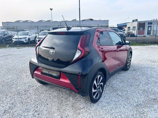 TOYOTA Aygo x 1.0 lounge air 72cv s-cvt