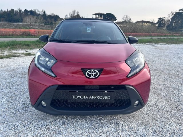 TOYOTA Aygo x 1.0 lounge air 72cv s-cvt