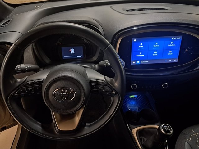 TOYOTA Aygo x 1.0 lounge 72cv